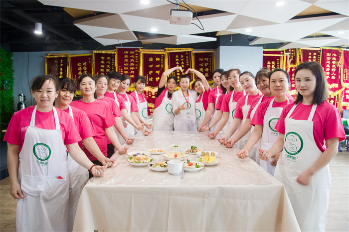 1659346973595431.jpg 培訓(xùn).jpg